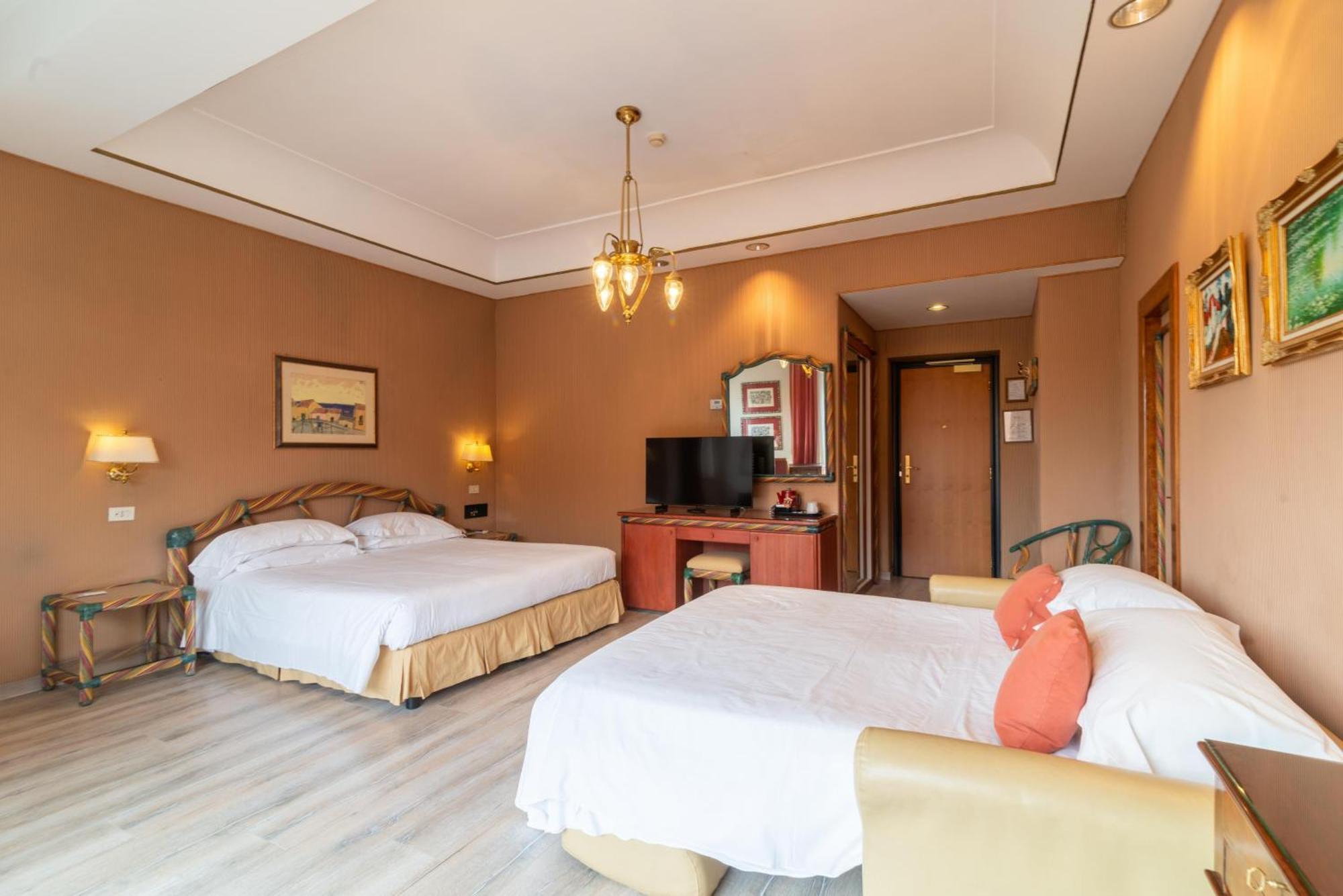Best Western Hotel Rivoli — Foto 1